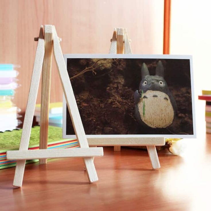 tabletop easel